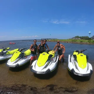 Tips for Choosing the Right Jet Ski Rental Service