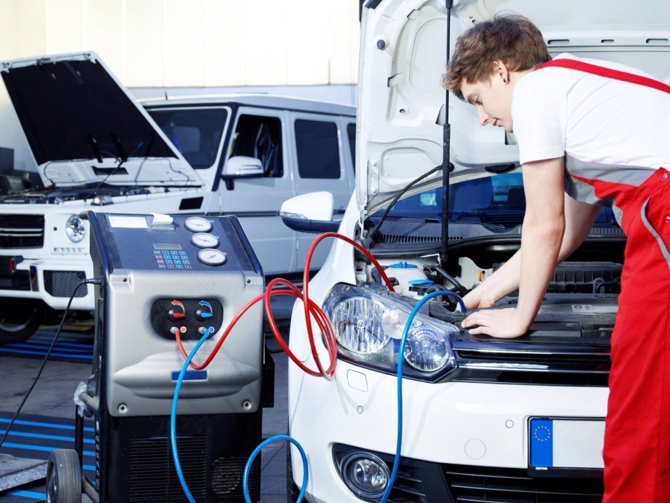 car AC repair in Dubai